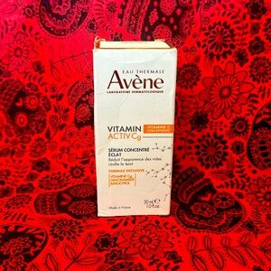 Avene- Vitamin ACTIV Cg- brand new in the box Vitamin C.